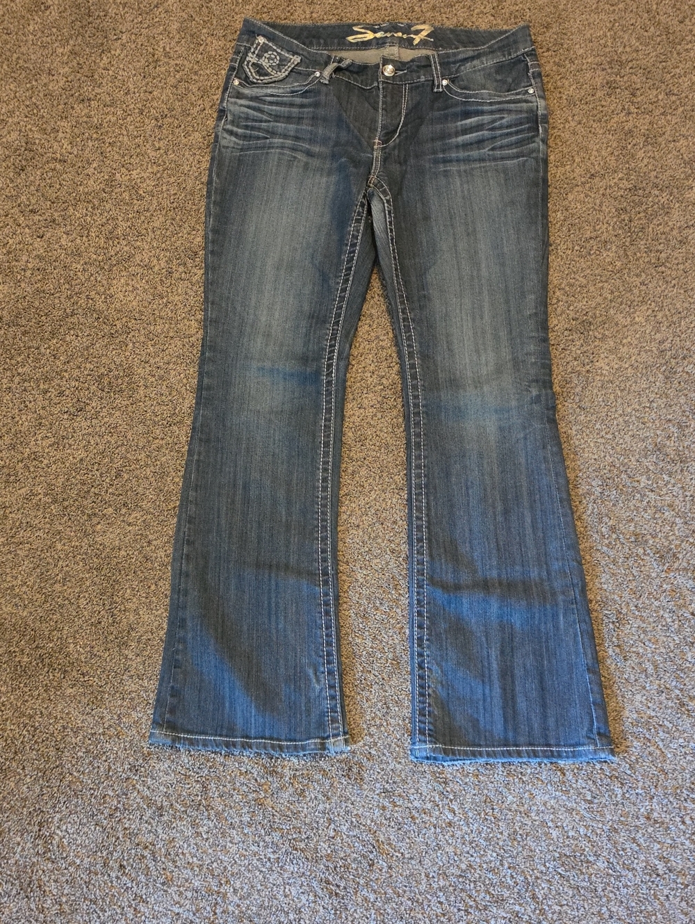Seven7 Women's Flared Jeans in Medium Blue Wash